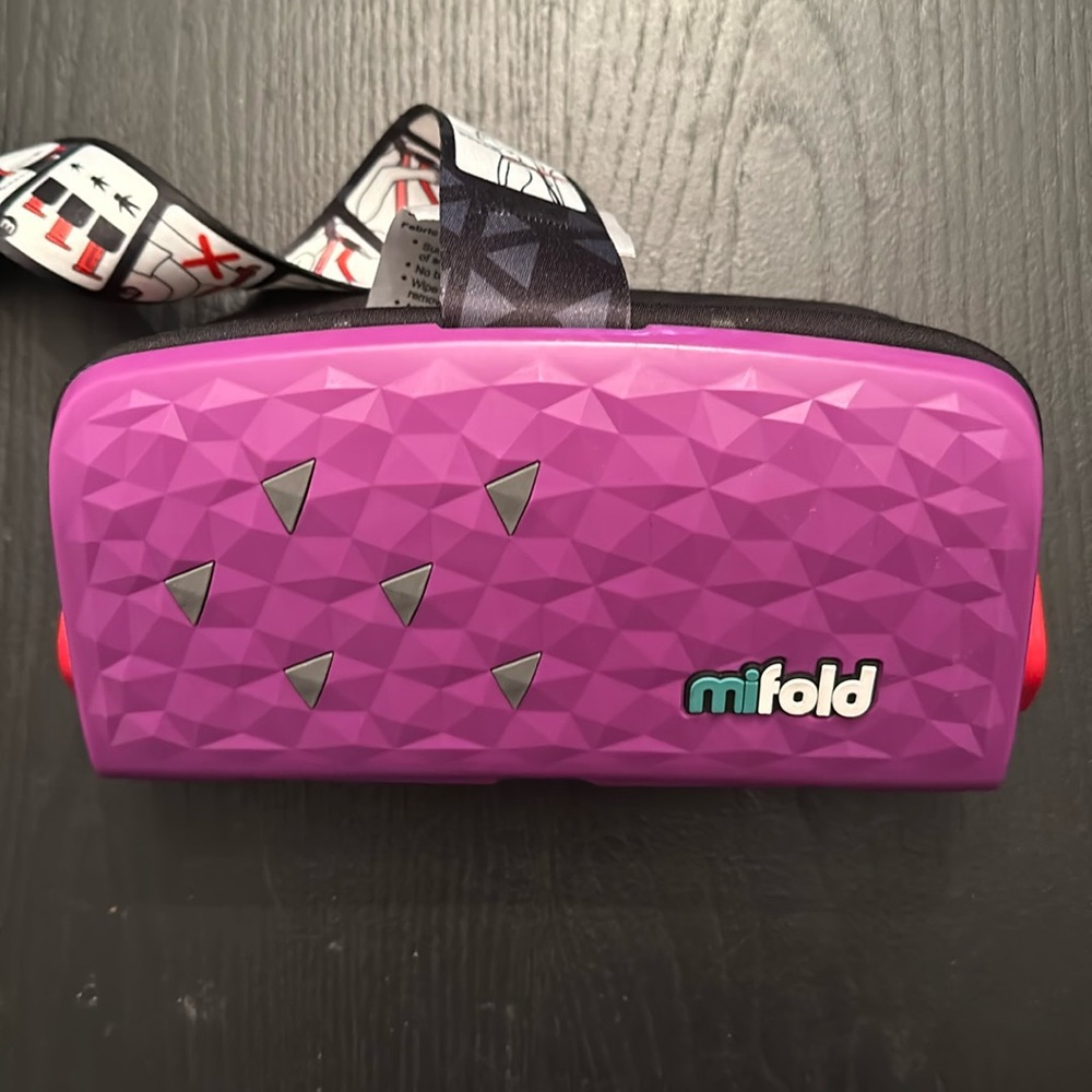 Mifold folding booster seat